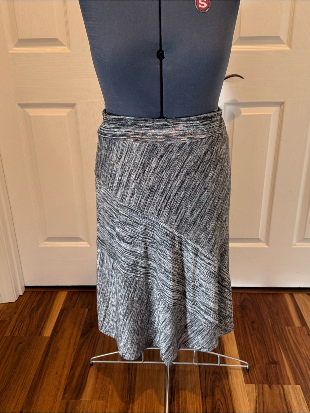 Zac & Rachel Marled Gray A-Line Knit Skirt